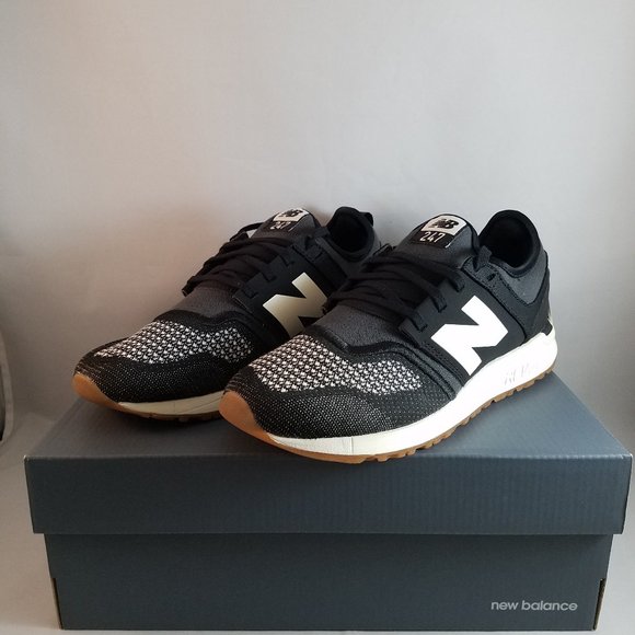 new balance metallic 811